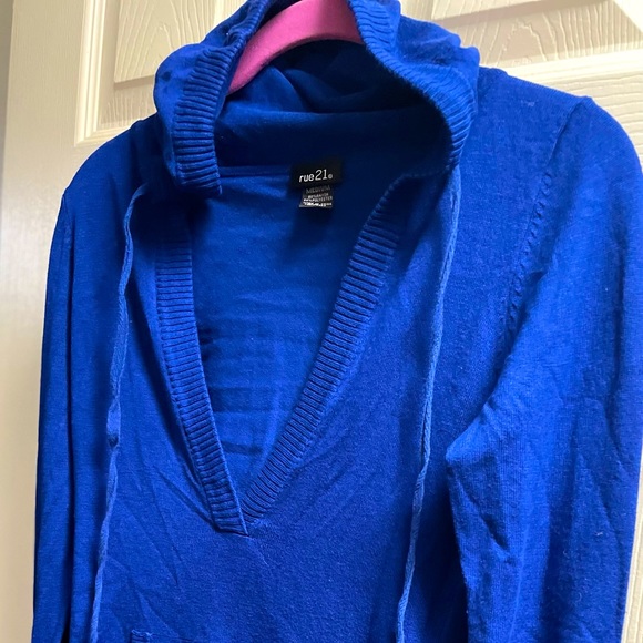 Medium Rue 21 - Picture 1 of 2